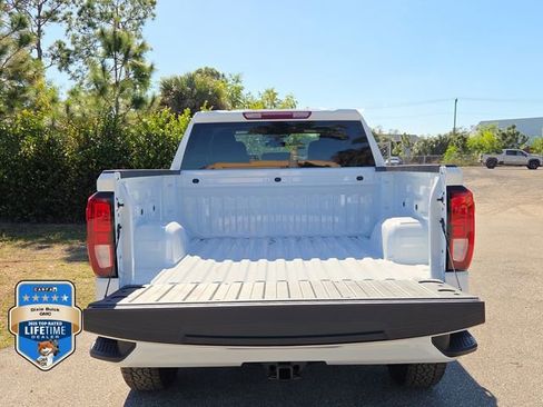 New 2026 GMC Sierra 1500 Pro w/ Graphite Edition AWD/4WD image 5