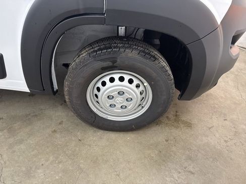 New 2026 RAM ProMaster 2500 image 18