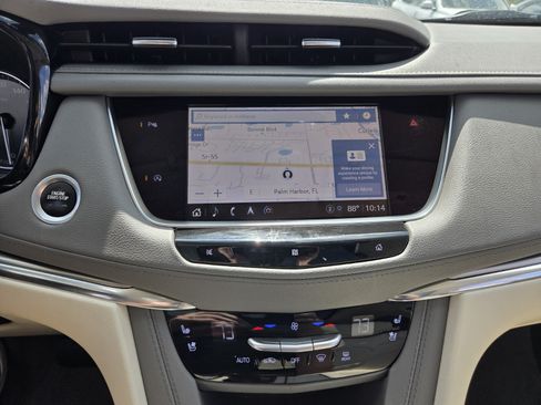 Used 2021 Cadillac XT5 Premium Luxury AWD/4WD image 22
