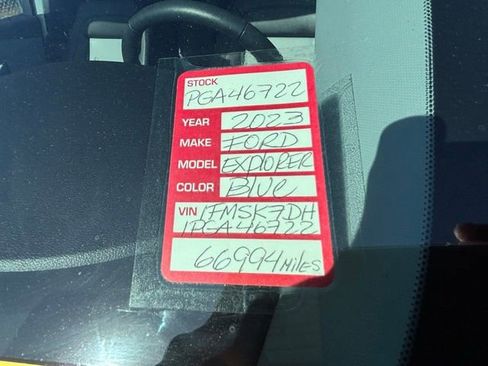 Used 2023 Ford Explorer XLT w/ Equipment Group 202A image 10