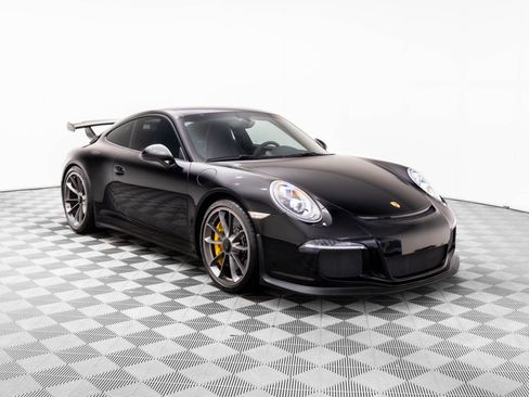 Certified 2014 Porsche 911 GT3 image 6