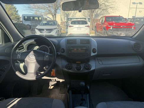 Used 2012 Toyota RAV4 4WD V6 image 21