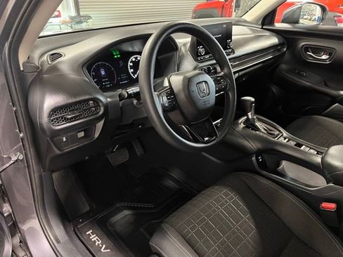 Used 2024 Honda HR-V LX image 19