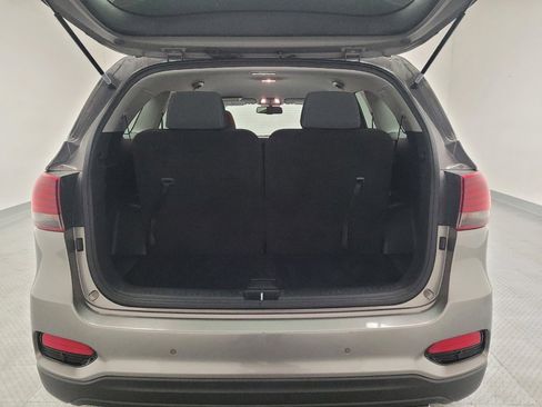 Used 2019 Kia Sorento FWD w/ Option Group 020 image 29
