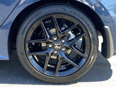 Used 2026 Honda Civic Sport image 7