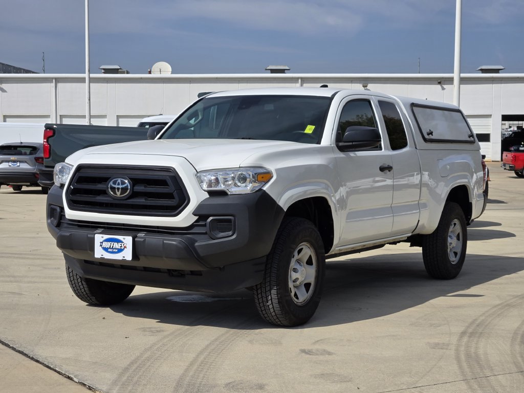 Used 2022 Toyota Tacoma SR RWD image 3