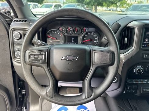 Used 2023 Chevrolet Silverado 1500 Custom Trail Boss w/ LPO, Dark Essentials Package AWD/4WD image 18