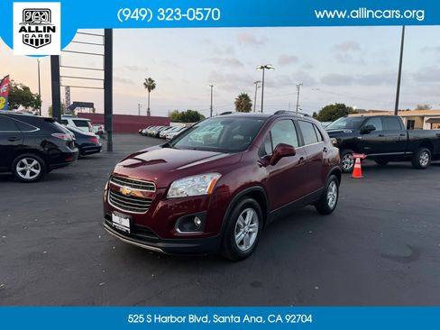 Used 2016 Chevrolet Trax LT FWD image 1