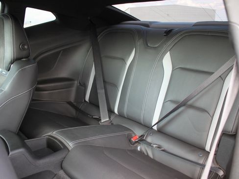 Used 2020 Chevrolet Camaro SS image 6