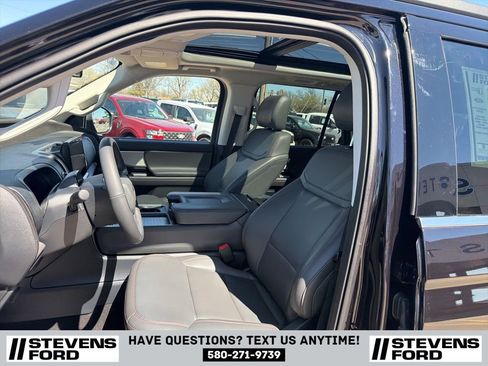 Used 2025 Ford Expedition Max Active AWD/4WD image 14