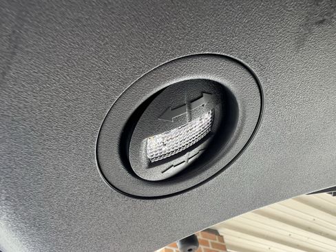 Used 2025 Ford Expedition Platinum w/ Driver's Package AWD/4WD image 64
