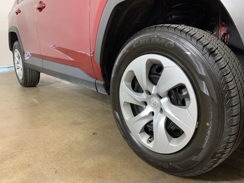 Used 2024 Toyota RAV4 LE image 6