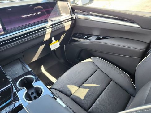 New 2026 Cadillac Escalade ESV Sport w/ Touring Package image 13