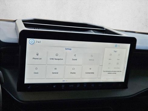 Used 2026 Ford Maverick Lobo AWD/4WD image 10