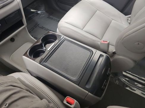 Used 2018 Toyota Sienna XLE image 21