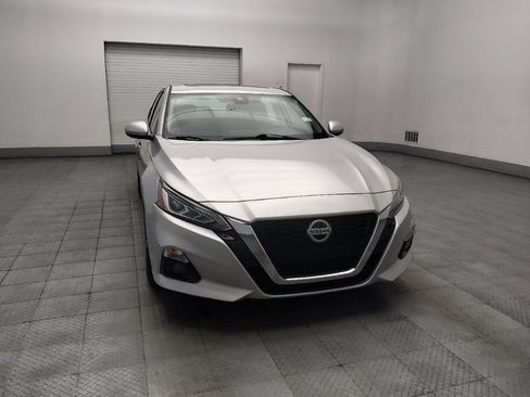 Used 2019 Nissan Altima 2.5 SL FWD image 14