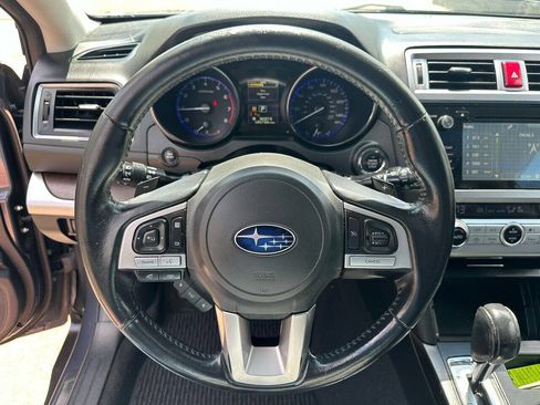 Used 2015 Subaru Outback 2.5i Limited image 14