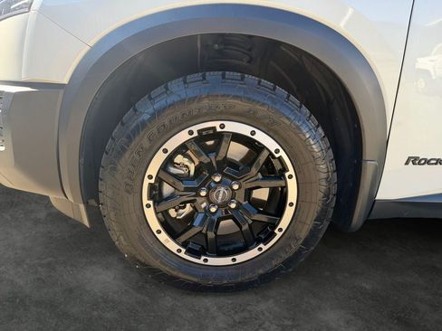 Used 2024 Nissan Pathfinder Rock Creek AWD/4WD image 4