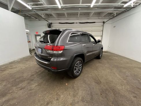 Used 2019 Jeep Grand Cherokee Limited w/ Luxury Group II image 6