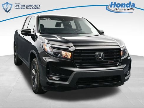 Used 2023 Honda Ridgeline Sport image 1