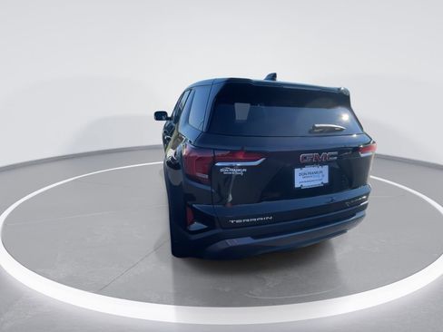 Used 2026 GMC Terrain Elevation image 7