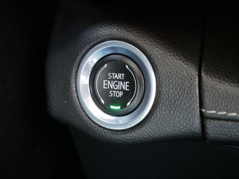 Certified 2023 Buick Envision Essence AWD/4WD image 22