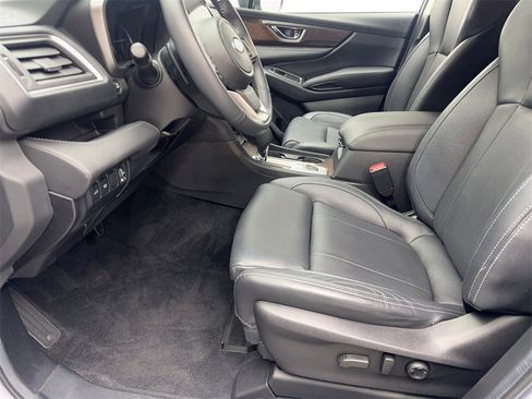 Used 2024 Subaru Ascent Touring image 27