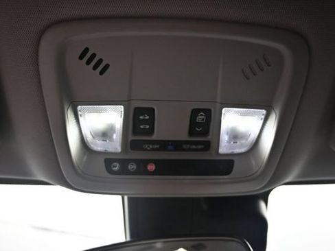 Used 2024 Chevrolet Malibu LT FWD image 30