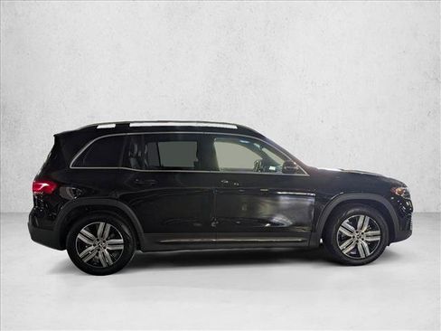 Certified 2023 Mercedes-Benz EQB 300 4MATIC image 3