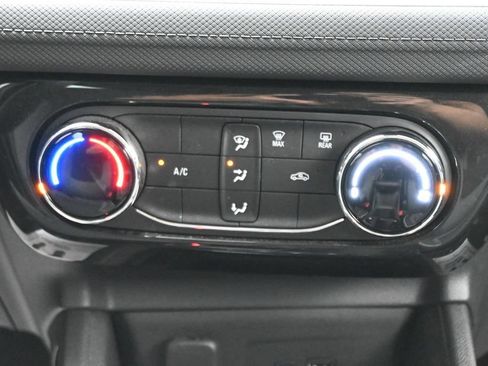 Used 2026 Chevrolet TrailBlazer LT AWD/4WD image 18