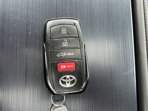 Used 2023 Toyota Tundra Platinum RWD image 28