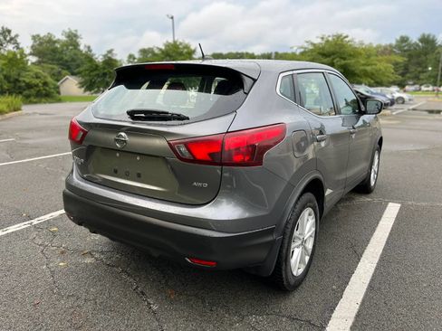 Used 2019 Nissan Rogue Sport S w/ Appearance Package AWD/4WD image 7