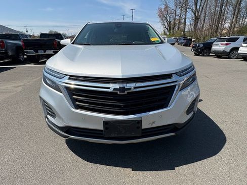 Used 2022 Chevrolet Equinox LT image 3