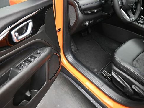 New 2026 Jeep Compass Latitude image 14