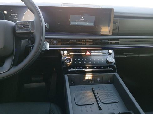 New 2026 Hyundai Santa Fe Calligraphy FWD image 11