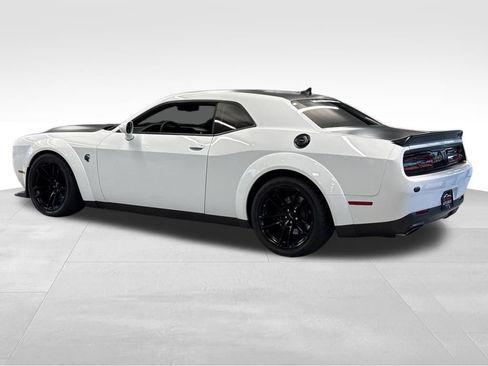 Used 2022 Dodge Challenger SRT Hellcat RWD image 5