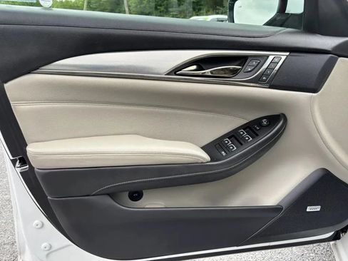 Used 2019 Cadillac CTS Luxury AWD/4WD image 13