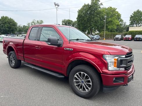 Used 2018 Ford F150 XLT w/ Equipment Group 302A Luxury AWD/4WD image 7