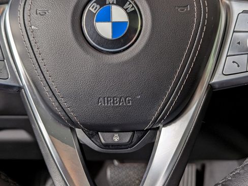 Used 2021 BMW X7 xDrive40i w/ Executive Package AWD/4WD image 37