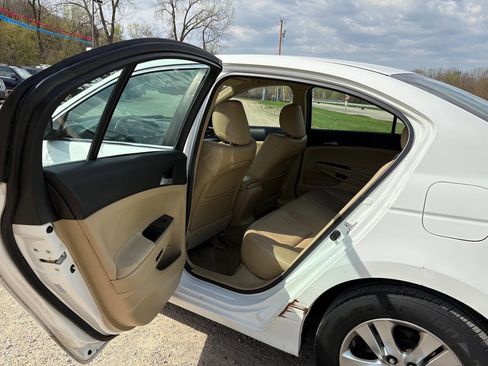 Used 2011 Honda Accord SE image 11