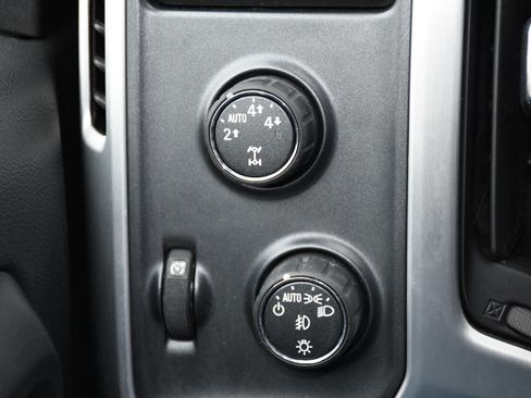 Used 2016 GMC Sierra 1500 SLE w/ SLE Value Package image 29