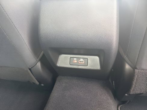 Used 2024 Nissan Altima 2.5 SV image 15