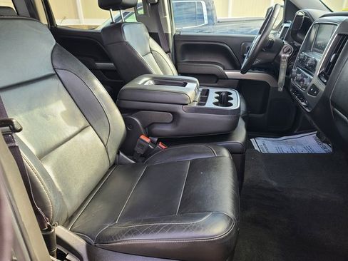 Used 2017 Chevrolet Silverado 1500 LT w/ All Star Edition image 17