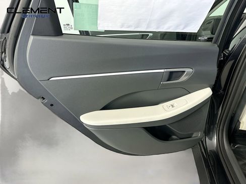 New 2026 Hyundai Sonata SE FWD image 25