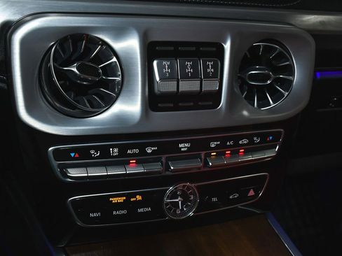 Used 2021 Mercedes-Benz G 550 image 41