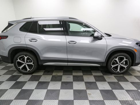 New 2026 Volkswagen Tiguan SE image 7