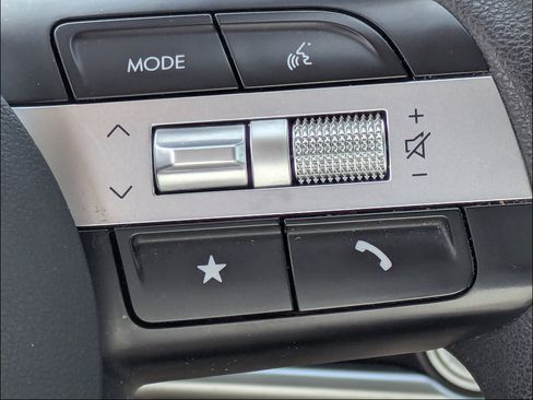 Used 2025 Hyundai Tucson SEL FWD image 17