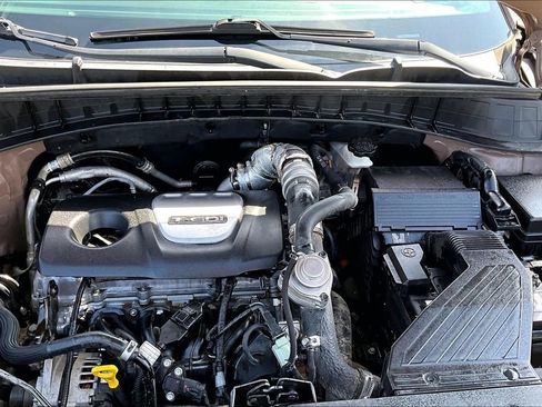 Used 2016 Hyundai Tucson Limited w/ Option Group 03 FWD image 9
