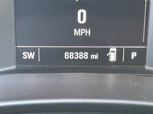 Used 2019 Chevrolet Equinox LS image 27