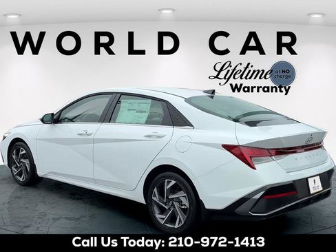 New 2026 Hyundai Elantra Limited FWD image 5